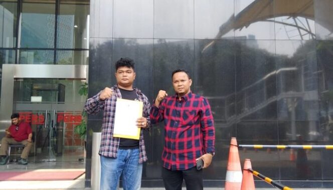 
					GERBRAK Tuntut KPK Panggil Gubernur Sumut, Minta Dewas KPK Umumkan Kepada Publik Dari Lima Komisioner Yang Tidak Menandatangani Surat Panggilan