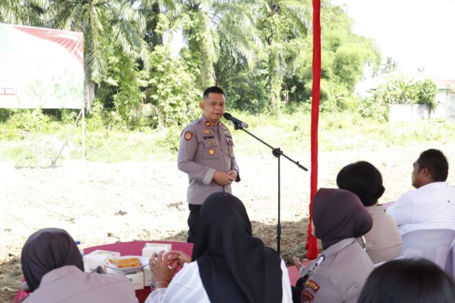 
					Dukung Program Ketahanan Pangan Nasional, Polres Langkat Lakukan Penanaman Jagung Serentak