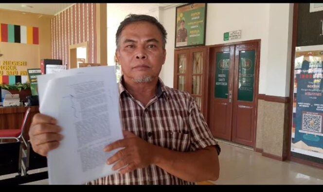 
					Yakarim Munir laporkan Dugaan gratifikasi HGU PT. Delima Makmur Seluas 2.576 Hektar ke Jaksa Aceh Singkil