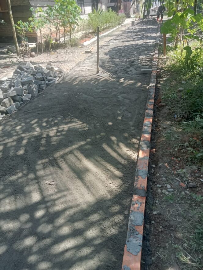 
					Kejari Langkat Segera Periksa Lurah Kebun Lada, Terkait Pembangunan Paving Blok 2025