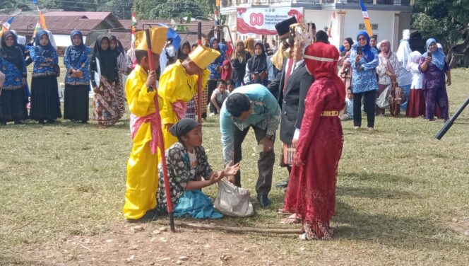 
					Peringatan HUT RI KE 80 Lingga Bayu Masyarakat di suguhkah dengan Drama Sampuraga 