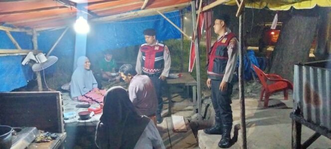 
					Cegah Gangguan Kamtibmas Dan Kejahatan Sat Samapta Polres Langkat Laksanakan Patroli Malam