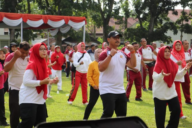 
					Semarak HUT RI ke-80 , POLRES LANGKAT Laksanakan Kegiatan Family Gathering