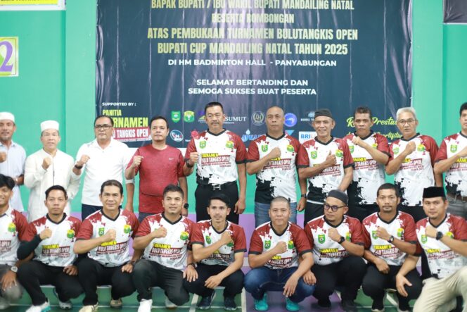 
					Bulutangkis Open Bupati Cup Resmi Dimulai
