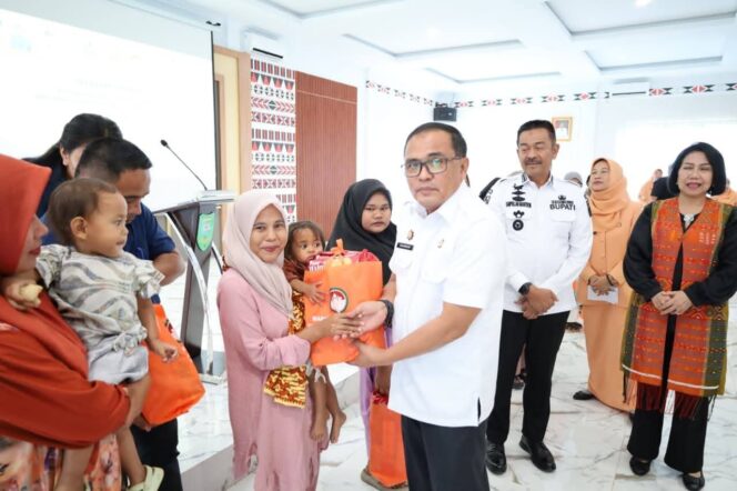 
					Bupati Madina Terima Kunjungan Ketua DWP Sumut