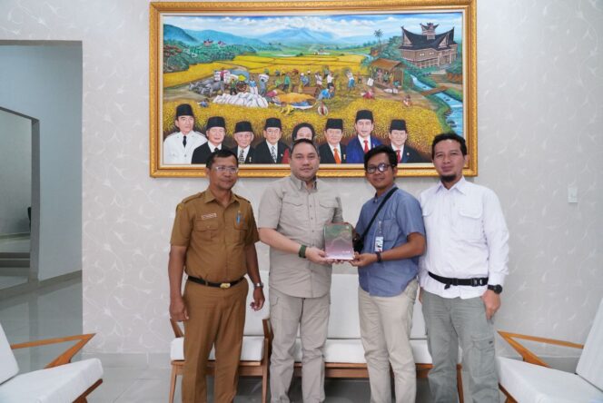 
					Bupati Pakpak Bharat Siap Wujudkan Kabupaten Yang Bersih dan Bebas Sampah