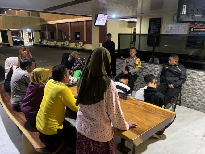 
					Aksi Tawuran Di Pemukiman Warga, Langsung Di Respon Polres Sibolga