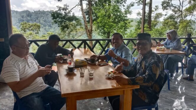 
					Hari Pelleng Nasional: Gembira di Puncak Kapur Kafe Kedabuhen Jontor, Kuliner Adat Pakpak Simbol Identitas Nusantara