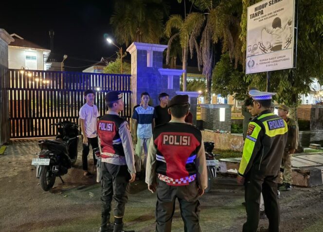 
					Menekan Angka Kriminalitas, Polres Sibolga Laksanakan Patroli Gabungan