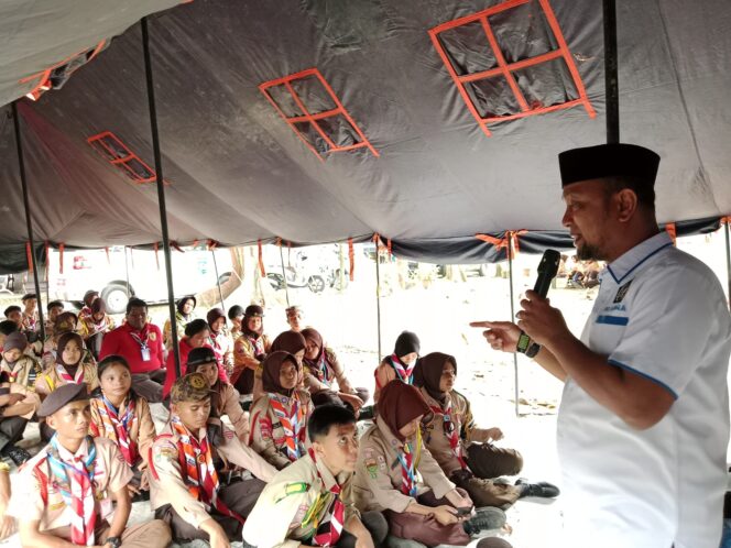 
					PWI Madina jadi pemateri pada Jamboree on the Air – on the Internet Madina tahun 2025