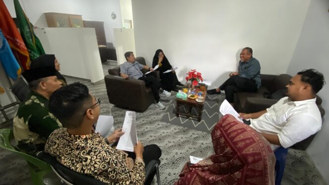 
					Sekolah Tinggi Agama Islam Darul Arafah Adakan Rapat Perumusan Pedoman Tugas Akhir Mahasiswa Penelitian Skripsi Non Skripsi