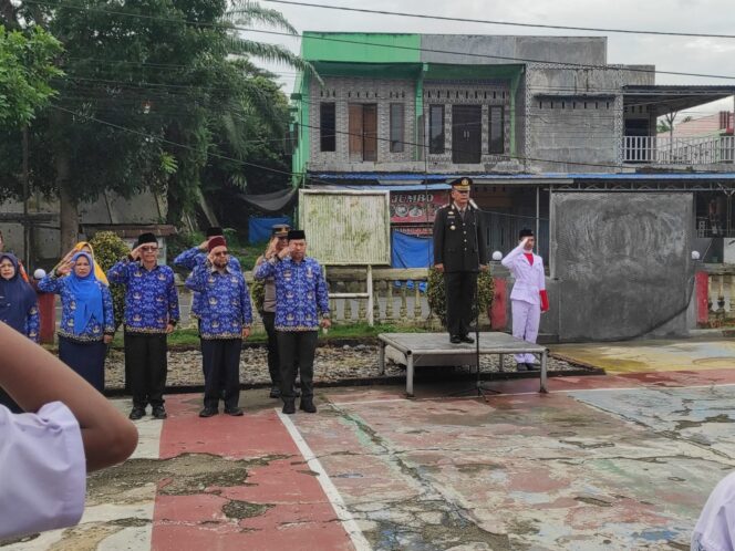 
					Kapolres Langkat Hadiri Upacara Peringatan Hari Pahlawan Ke-80, Momentum Meneladani Semangat Juang dan Pengabdian para Pahlawan 