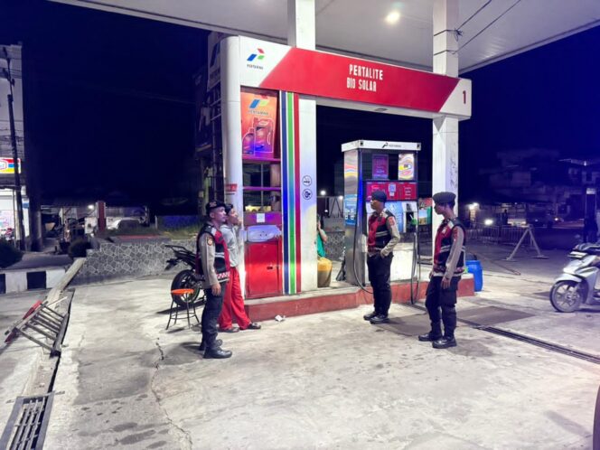 
					Cegah Aksi Kejahatan Malam Hari, Satuan Samapta Polres Sibolga Laksanakan Patroli Kota Dan Objek Vital