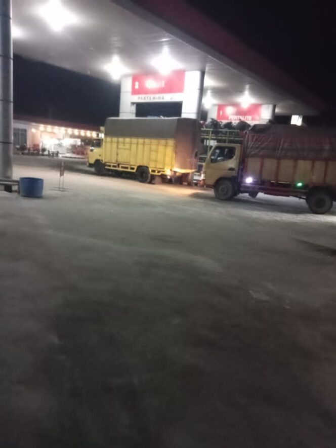 
					Maraknya Mafia Minyak Solar di SPBU 14.205.1106 Desa Sejinggi Sedang Bedagai