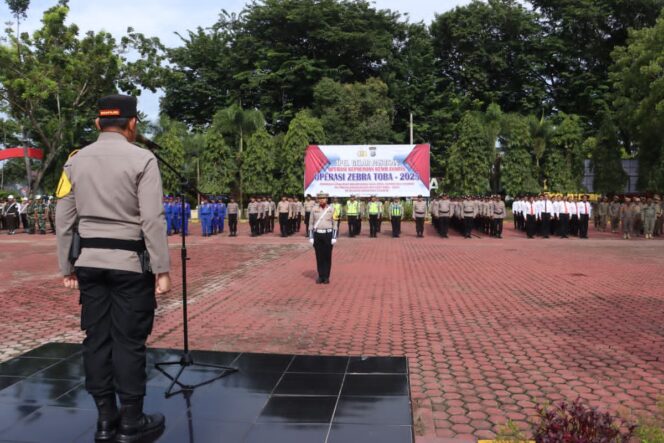 
					Polres Langkat Gelar Pasukan Operasi Zebra Toba-2025, Tekankan Penindakan Humanis