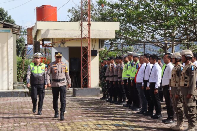 
					Wujudkan Kamseltibcar Lantas Di Tengah Masyarakat Polres Pakpak Bharat Apel Gelar Pasukan Ops Zebra Toba 2025