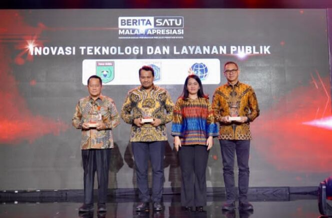 
					Kementerian ATR/BPN Raih Apresiasi BeritaSatu 2025 Kategori Inovasi Teknologi dan Layanan Publik