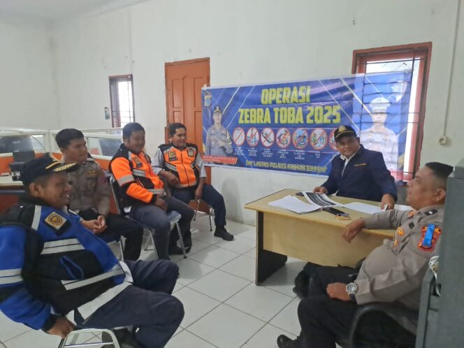 
					Ops Zebra Toba – 2025 Polres Pakpak Bharat Memasuki Hari Ke – 8 Satgas Preemtif Koordinasi Dengan Dinas Perhubungan