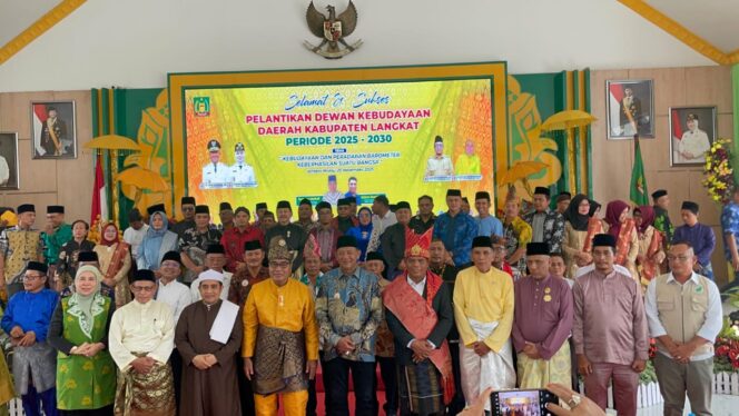 
					Bupati Langkat Lantik Dewan Kebudayaan Daerah, Teguhkan Komitmen Pelestarian Nilai Lokal