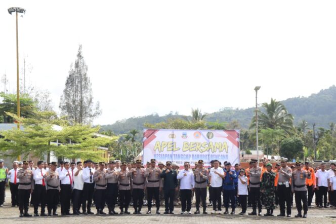 
					Kapolres Pakpak Bharat Pimpin Apel Kesiapan Tanggap Bencana Bersama Forkompinda Kabupaten Pakpak Bharat