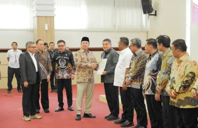 
					Percepat Sertipikasi, Menteri Nusron Imbau Kepala Daerah Se-Sulsel Ringankan BPHTB bagi Masyarakat