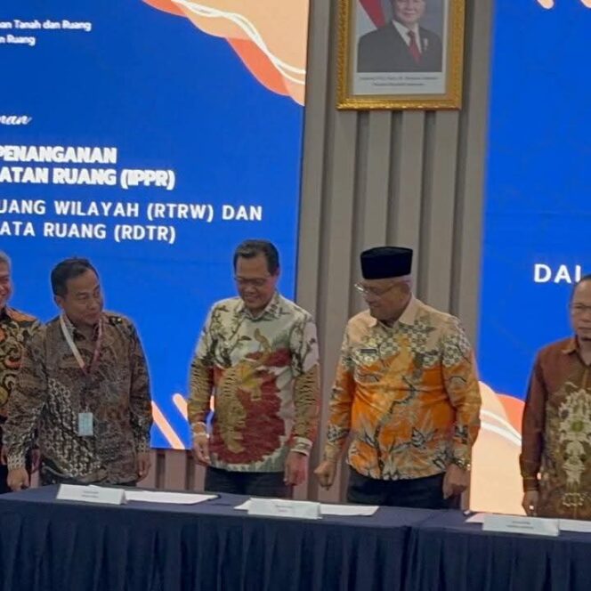 
					Bupati Dairi Hadiri Penandatanganan Berita Acara Verifikasi Penanganan IPPR