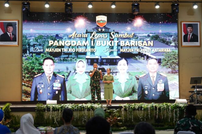 
					Pelepasan Mayjen TNI Rio Firdianto dan Ibu Galuh Rio Firdianto oleh Pangdam l/BB bersama Ketua Persit KCK Daerah l/BB
