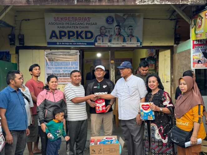 
					Pemkab Dairi lepas Tim Kemanusiaan APPKD