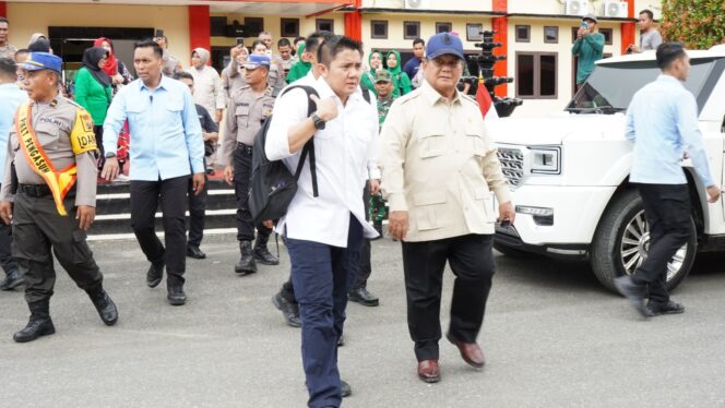 
					Presiden Prabowo Tinjau Langsung Pengungsi Bencana Banjir di Kab Langkat