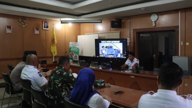 
					Secara Virtual bupati ikuti panen raya dan swasembada pangan