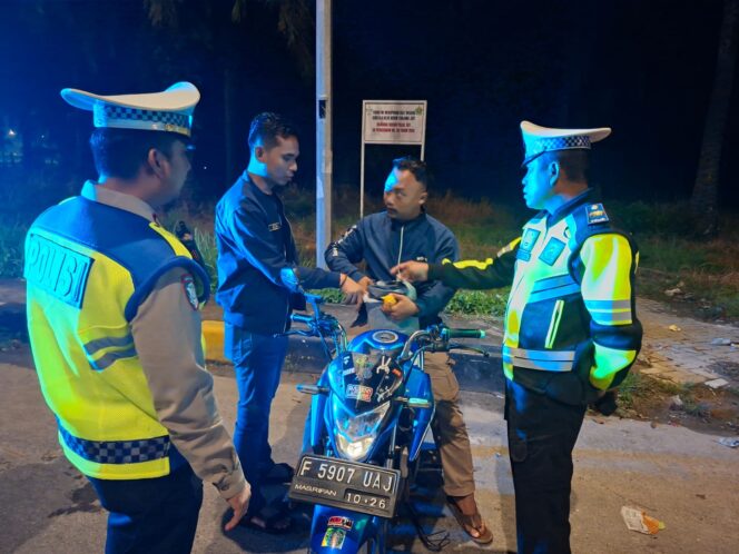 
					Sat Lantas Polres Langkat Tertibkan Balap Liar dan Knalpot Brong, 18 Sepeda Motor Diamankan