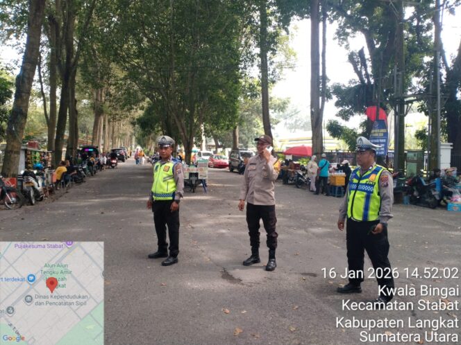 
					Sat Lantas Polres Langkat Amankan Kegiatan Tausiyah dan Doa Bersama Hari Jadi Kabupaten Langkat ke-276