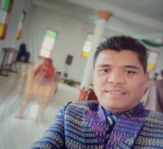 
					P. SAMOSIR,M.Pd Kepala SMP Negeri 005 Saitnihuta Doloksanggul. (ist)