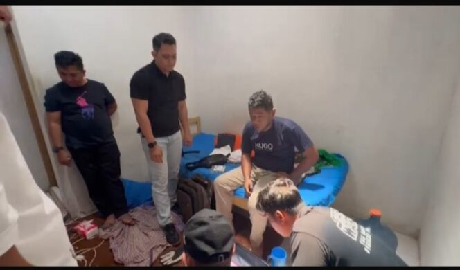 
					Polisi Ungkap Penipuan Berkedok CS e-Commerce di Pekanbaru