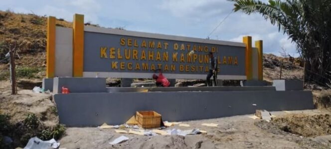 
					Oknum lurah Kampung Lama di Duga Pungli Rp 4 juta ke Korban Banjir Warga Katanya Biar Bantuan Cepat Cair