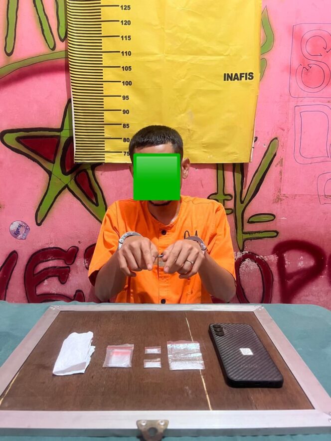 
					Satresnarkoba Polres Bengkalis Ungkap Pengedar Sabu, Pelaku Positif Tiga Jenis Zat Terlarang