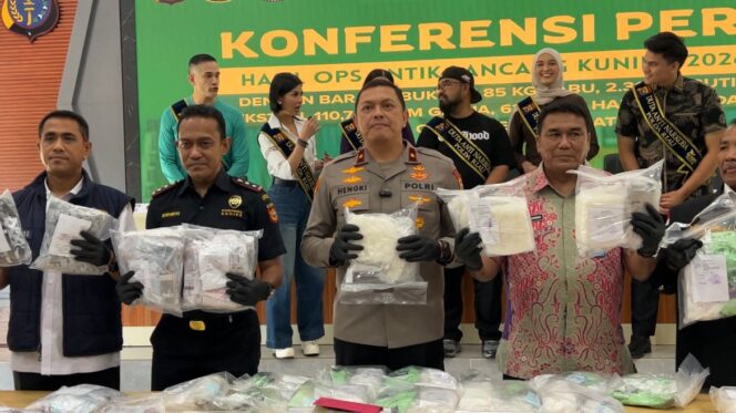 
					Polda Riau Ungkap 435 Kasus Narkoba, 557 tersangka Diamankan Dalam Operasi Lancang Kuning 2026