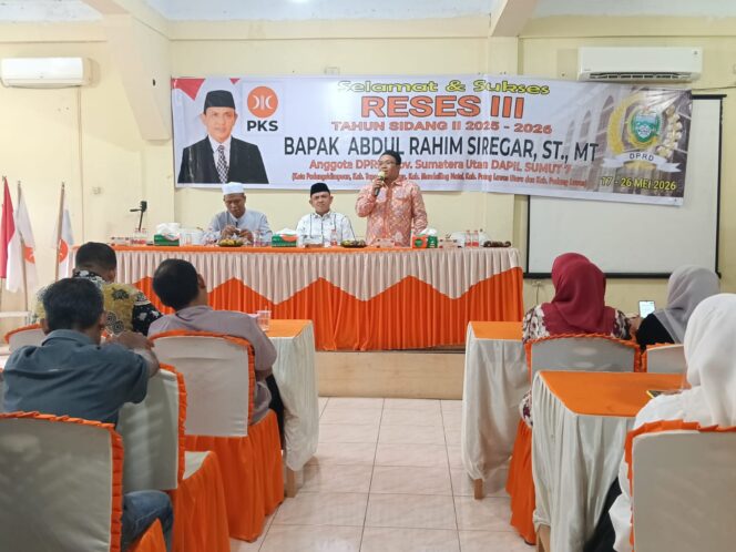
					Di Reses III DPRD Sumut Abdul Rahim Tampung Aspirasi Infrastruktur hingga Lapangan Kerja di Kantor DPD PKS Madina