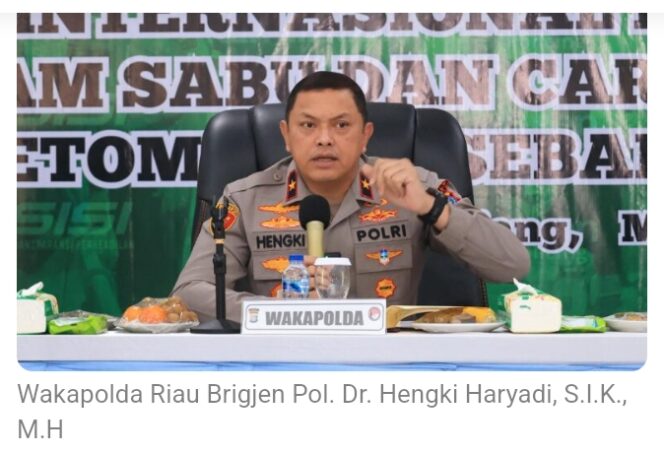 
					Wakapolda Riau Pimpin Konferensi Pers Pengungkapan 27 Kg Sabu Jaringan Internasional di Polres Meranti