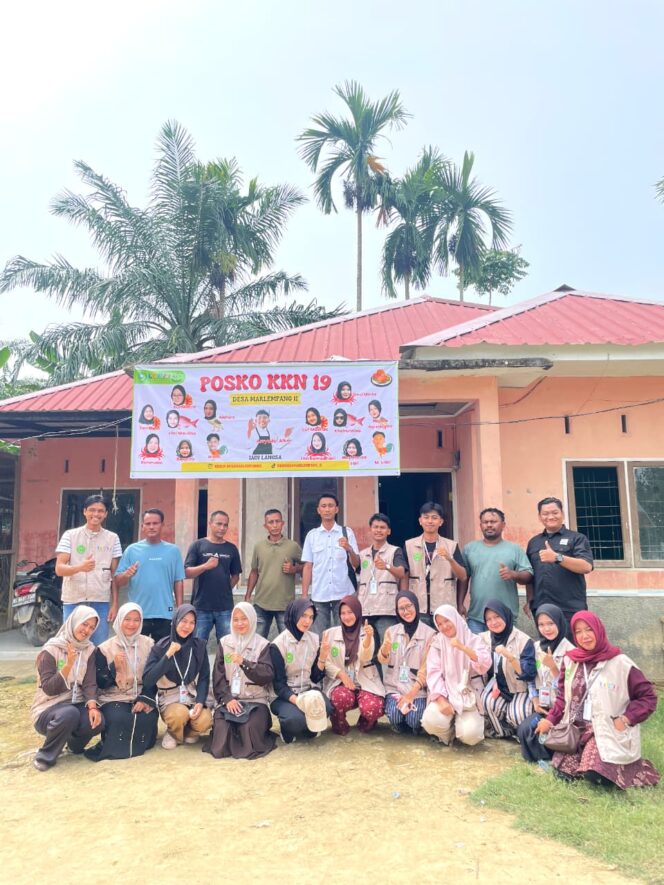 
					DISKUSI PROGRAM KERJA KKN MAHASISWA IAIN LANGSA KELOMPOK 2 BERSAMA PERANGKAT DESA MARLEMPANG