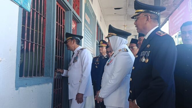 
					311 Warga Binaan Lapas Panyabungan Terima Remisi Hari Kemerdekaan