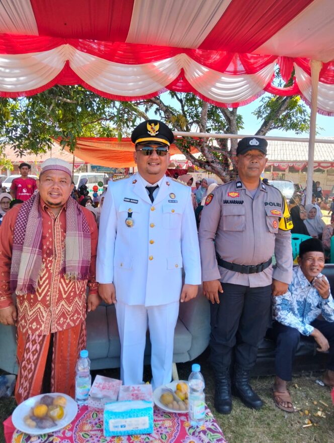 
					Peringatan HUT RI 81 di kecamatan Padang bolak tenggara berlangsung hikmat