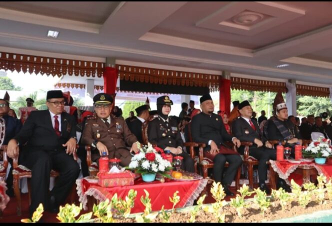 
					WALI KOTA TEBING TINGGI PIMPIN UPACARA PERINGATAN HUT KE-81 KEMERDEKAAN RI DI LAPANGAN MERDEKA
