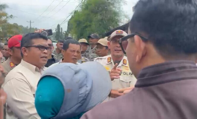 
					PEMKO PADANGSIDIMPUAN GAGAL MENYEGEL GUDANG UD. CINDY, KARENA MEMENTINGKAN KELUHAN PEKERJA